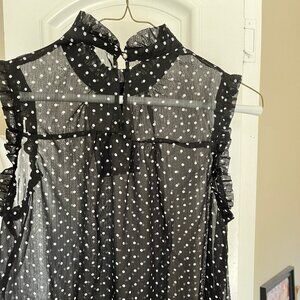 Who What Wear XS Sleeveless Polka Dot Blouse NWOT